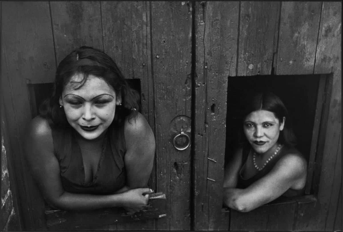 Henri Cartier-Bresson - Calle Cuauhtemoctzin, 1934 - Image via finlandtoday.fi 2016