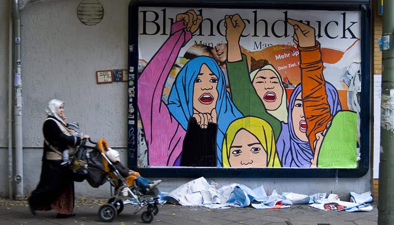 BR1 - bluthochdruck, Berlin, 2013. Courtesy of the artist and OPEN WALLS Gallery media  cultural  adbusters  free  day  jam  magazine